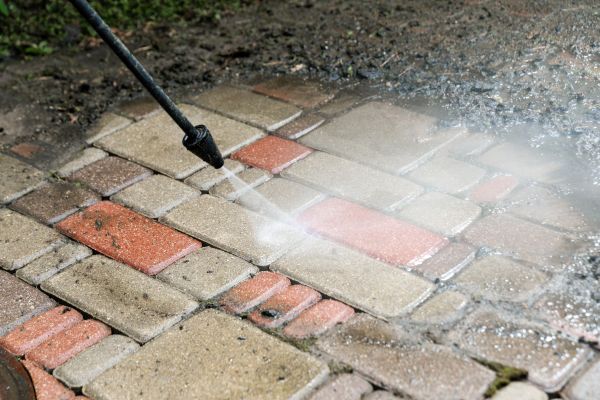 Cost of Brick Paver Cleaning in Cedar Rapids