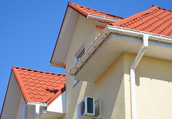 Cost of Fascia Cleaning in Cedar Rapids