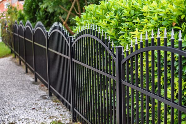 Cost of Iron Fence Pressure Washing in Cedar Rapids