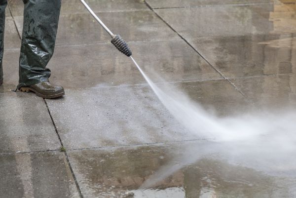 Cost of Walkway Power Washing in Cedar Rapids
