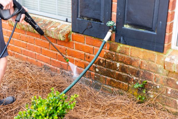 Cost of Brickwork Power Washing in Cedar Rapids