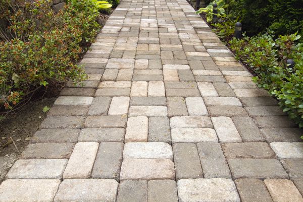 Cost of Paver Walkway Cleaning in Cedar Rapids